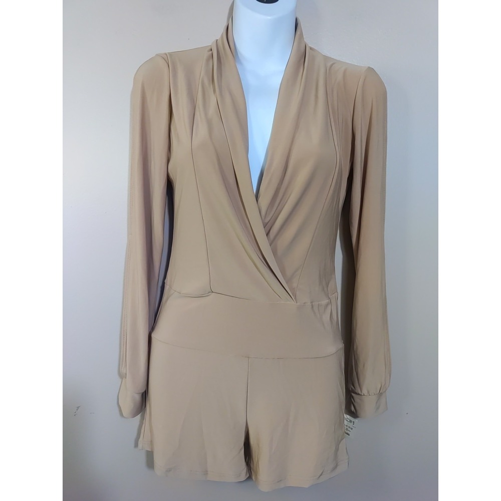 Canzone Women Beige Slit Sleeve Sexy Short 1‎ Piece Romper Club Size M